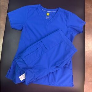 WonderWink Royal Blue Scrub Set Scrub Top & Bottom
